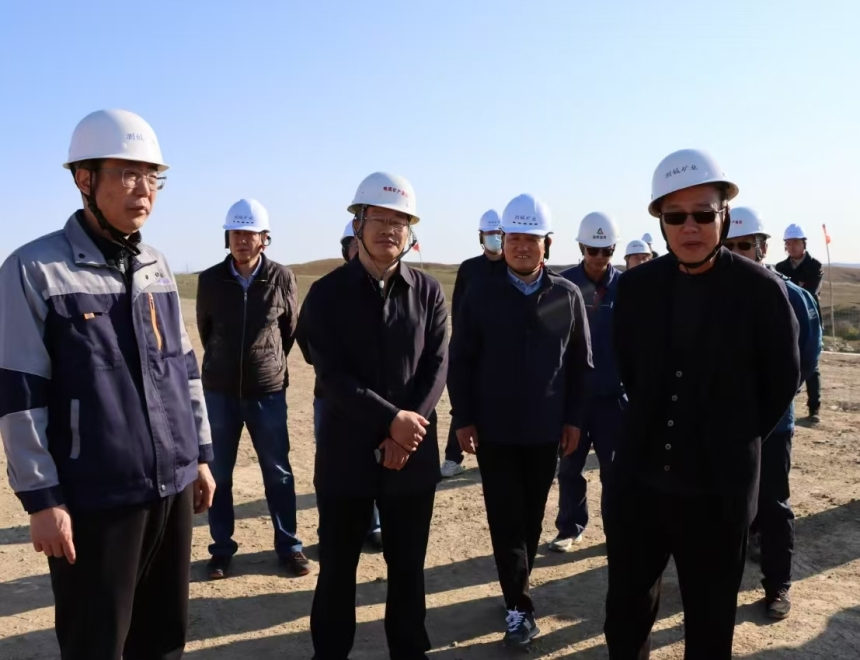 1730431935140071111.png auto