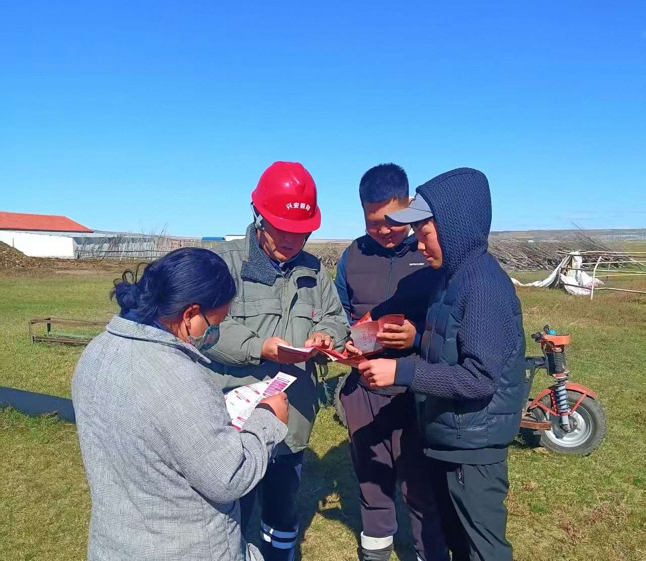 1758242049114096540.jpg auto